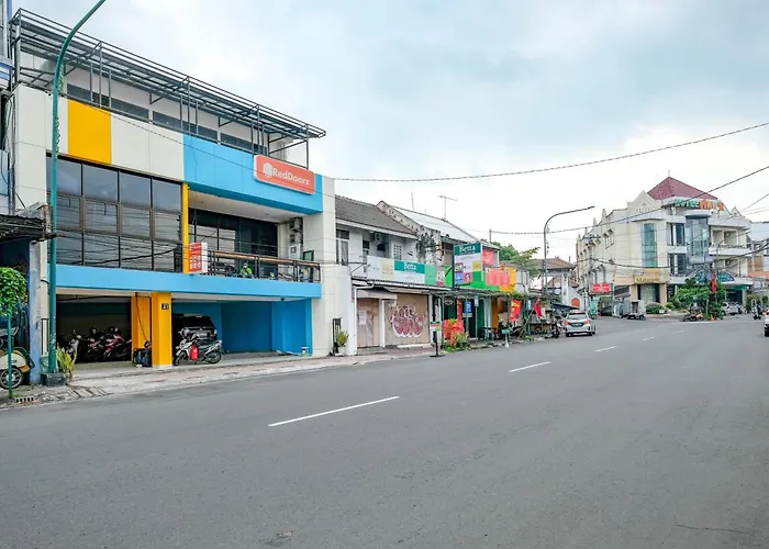 Sans Hotel Mataram Malioboro Yogyakarta